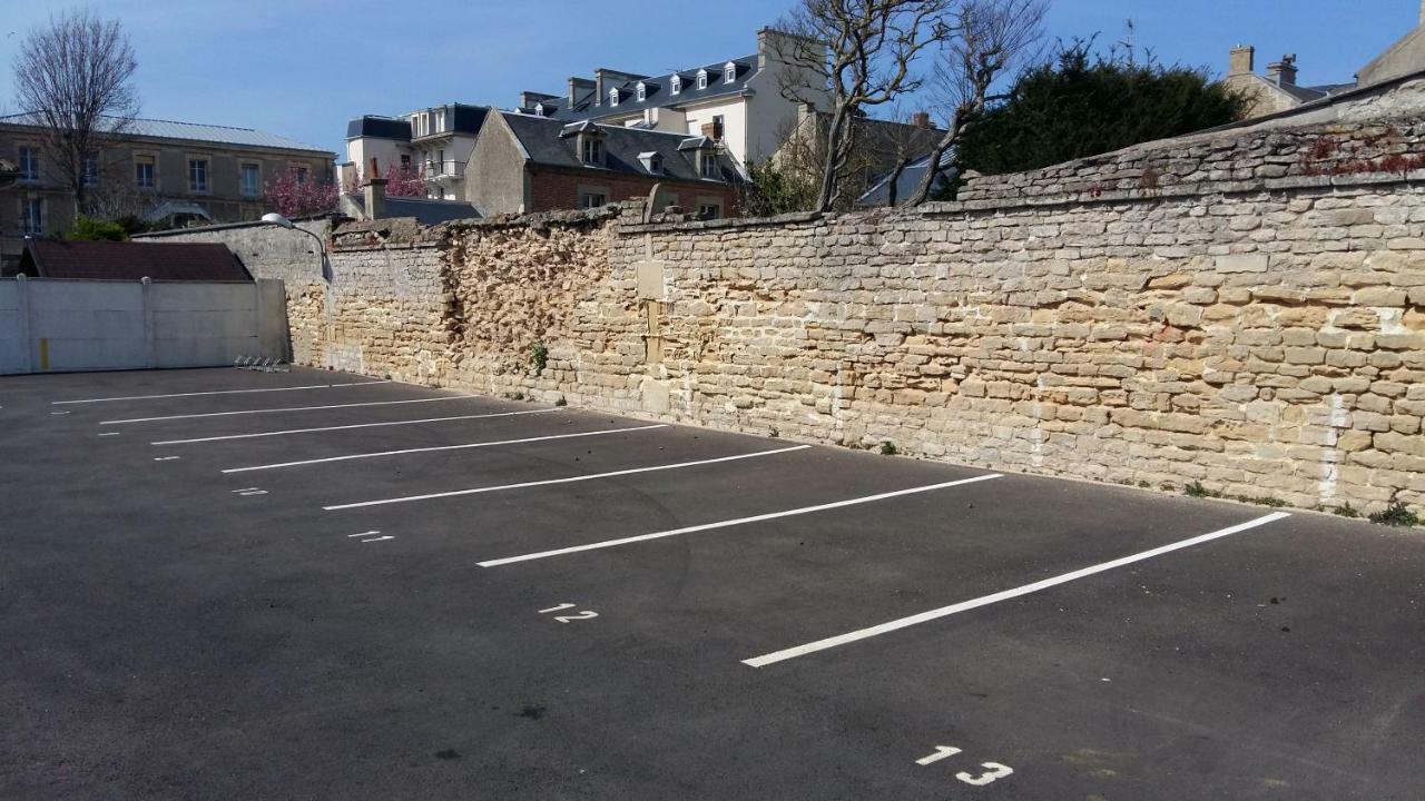 Hotel Des Thermes Et Du Casino Luc-sur-Mer Eksteriør billede